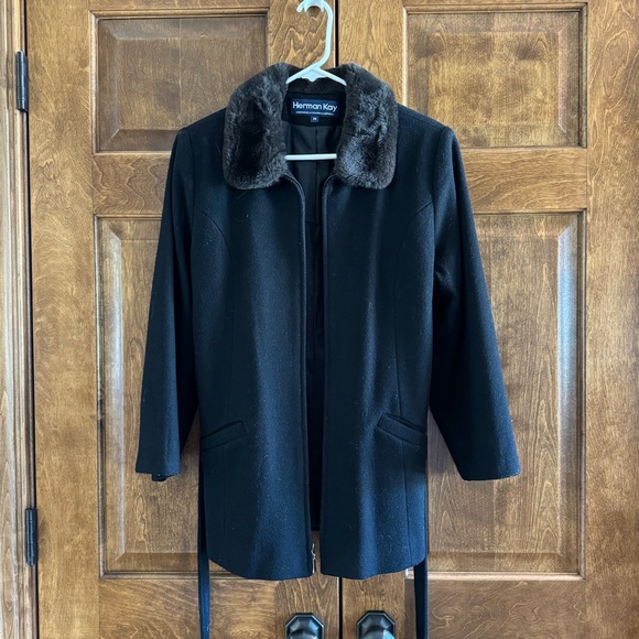Herman Kay Black Wool Coat w/Dark Brown Faux Fur Collar - Size Medium